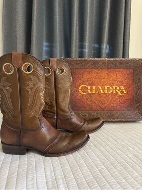 Cuadra Men’s Brown Leather Western Pull-On Boots